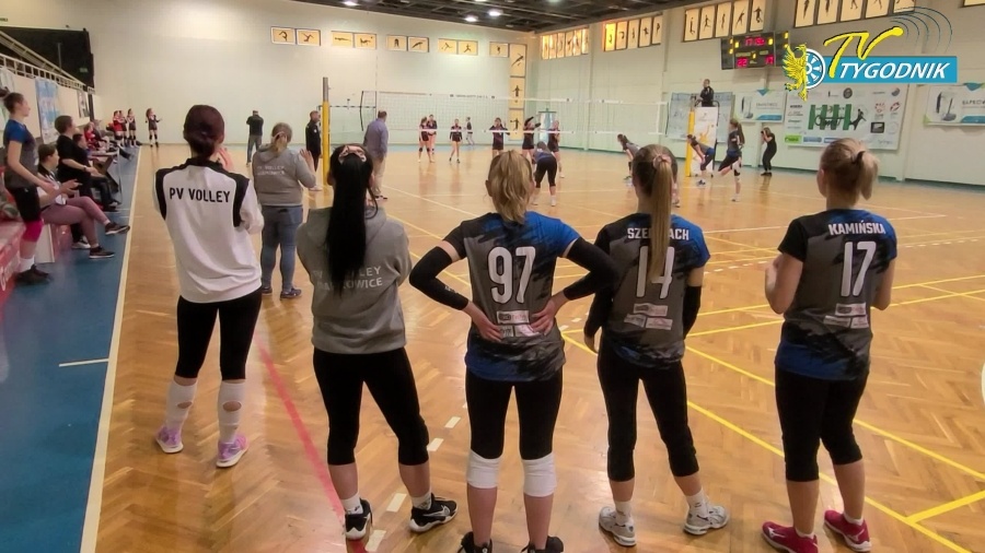 Migawki z meczu 3 ligi kobiet: PV Volley Krapkowice - Miraż Głubczyce